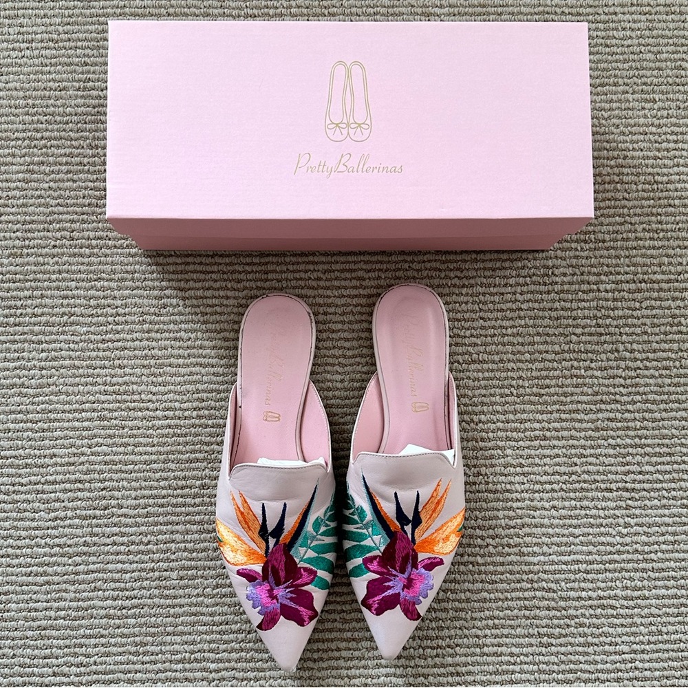Pretty Ballerinas Mules